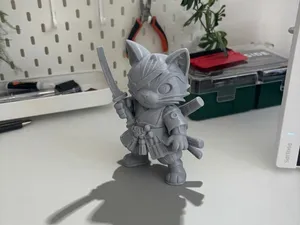 Samurai Cat Warrior | Cute Ronin Kitty Figurine