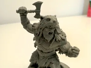 Wikinger Berserker Statue