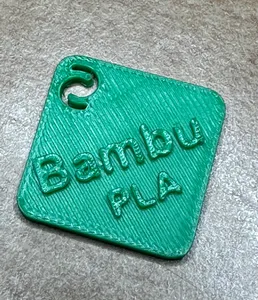 Bambu Lab Filamentmuster mit Firmennamen