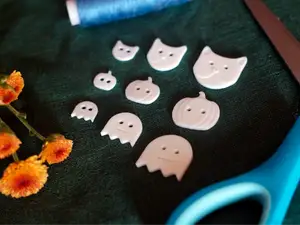 Halloween Buttons: 3 Designs - 3 Sizes