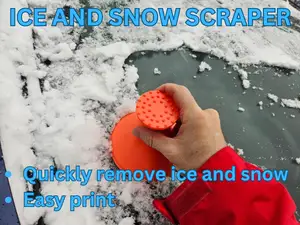 SNOW AND ICE SCRAPER