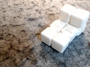 fidget infinity cube (only 20 grams)