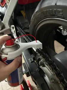 Chain lube adapter