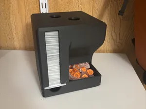 The Pepperbox - Alcohol pad + pen needle dispenser