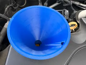 GM Oil Funnel