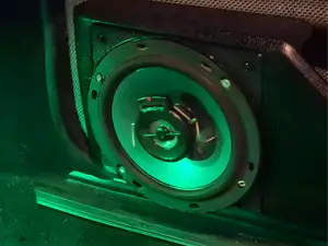 Volkswagen Golf 2 Door speaker panel ''10