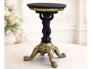 Victorian Cherub Pedestal