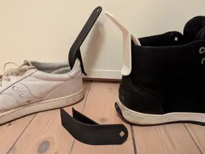 Shoehorn "Step In" (Two sizes)