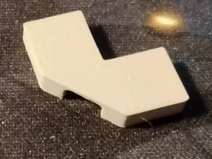 2x2 flat Corner with Cut Corner - Facet 27263