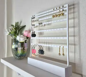 Earring holder V2