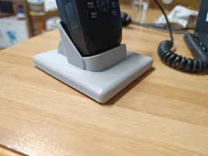Basetta desktop per Icom ID-52 / 51