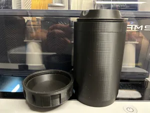 StealthCan – The Cupholder-Friendly Ashtray