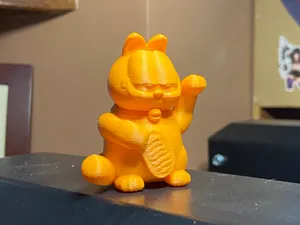 Garfield Lucky Cat
