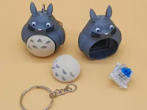 Totoro Clicker fidget keychain (my fanart)