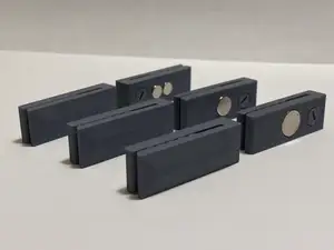 Overlapping Magnetic curtain clips