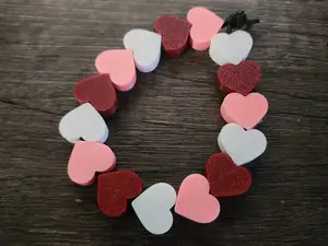 Rounded heart beads