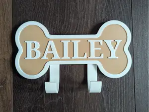 Dog Collar and Lead Holder (Bailey)