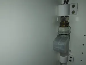 Dish washer hose clamp saddle