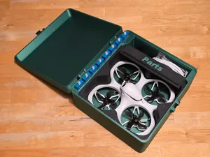 Case BetaFPV Cetus X + Batteries & Parts (A1 mini)