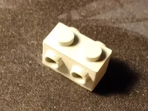 1x2 high with studs on two side 52107