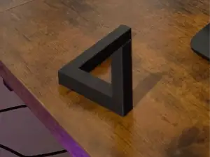 Penrose triangle - Impossible triangle