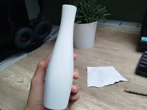 modern tiny vaze