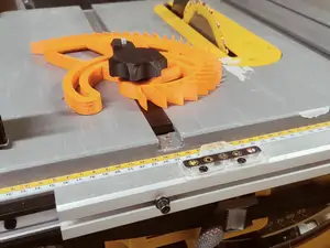 Rotating Spiral Featherboard – Table Saw & Router