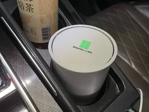 车载垃圾桶