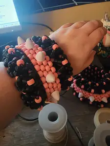 Rounded Kandi spike