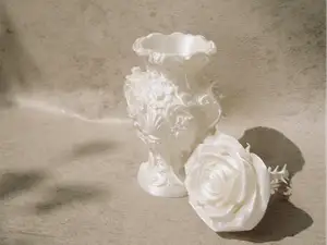 法式洛可可Rococo风格 花瓶和尖刺玫瑰花 bjd娃屋装饰 置景 艺术摆件