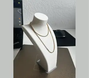 Necklace Display Bust / Halsketten Büste / Jewelry