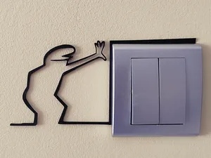 Funny Light Switch Gadget – La Linea Balum 85
