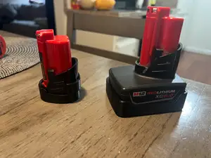 Milwaukee m12 battery magnetic bases
