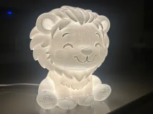 Leone luminoso - La luce che fa sorridere la notte