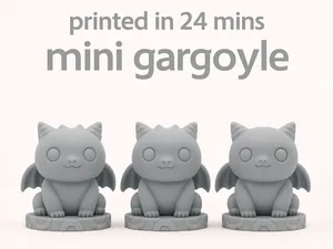 Mini Gargoyle – Guardian of the Night (Fast Print)