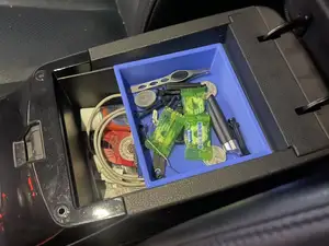 nissan Leaf Armrest compartment divider 启辰晨风扶手箱收纳盒