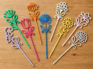 Line Art Flower Topper Set–Decorative Floral Picks