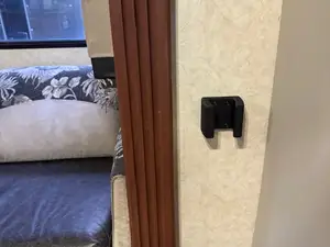 Shark Ultracyclone wall mount