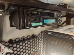 Single DIN Car Stereo Shelf Mount