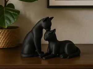 Cat Pair Figurines – Elegant Minimalist Decor