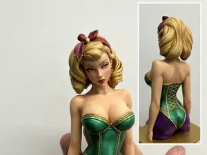 Sexy Pin Up Girl Bust