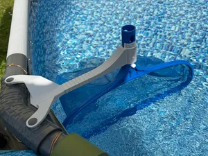 Kescherhalter Bestway , Intex Pool skimmer