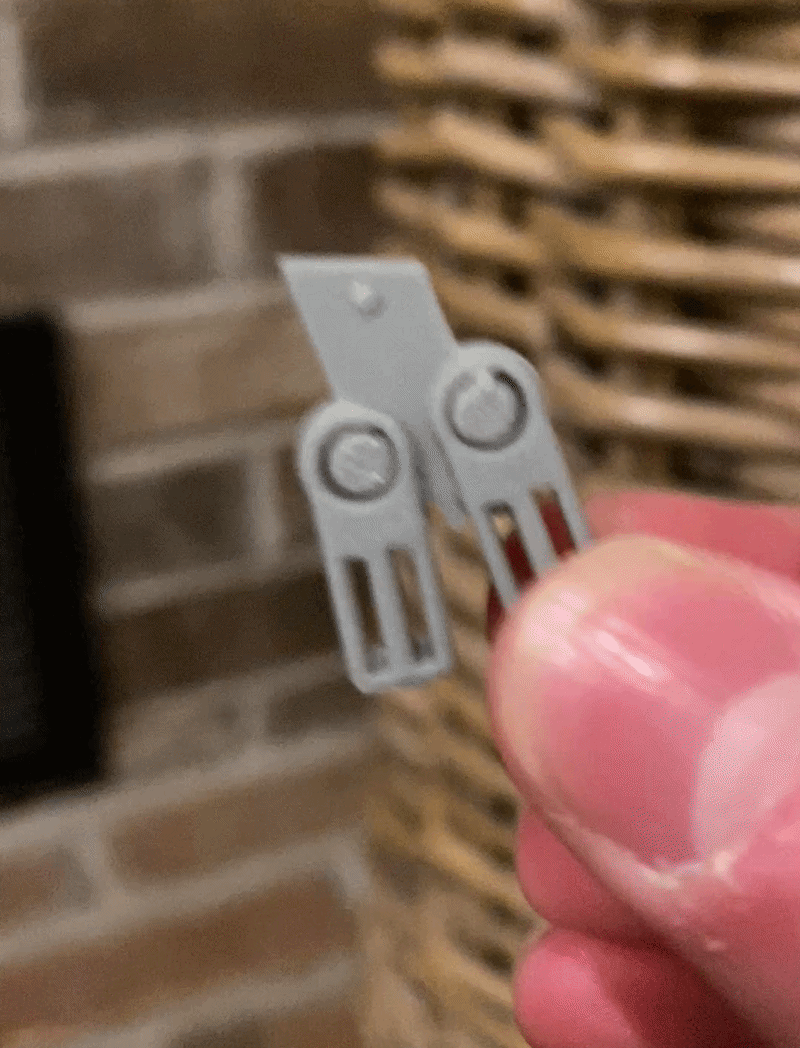 Tiniest Balisong/Butterfly Knife (Under 2g) 
