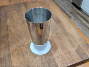 Cocktail Shaker Holder