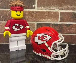 Patrick Mahomes Hair for Brick Man