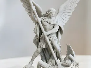 São Miguel Arcanjo contra o Inimigo