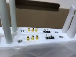 泰坦龙卷风V2的改进版机翼快拆连接器