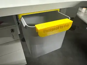 新机必打,结实好用的桌面垃圾桶