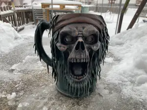 Piratenkrug „Dead Sea“  - Krug für deine Bierdose