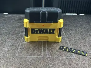 Dewalt Style Airpod 4 Case